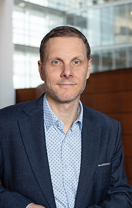 Byst av Jaakko Aho